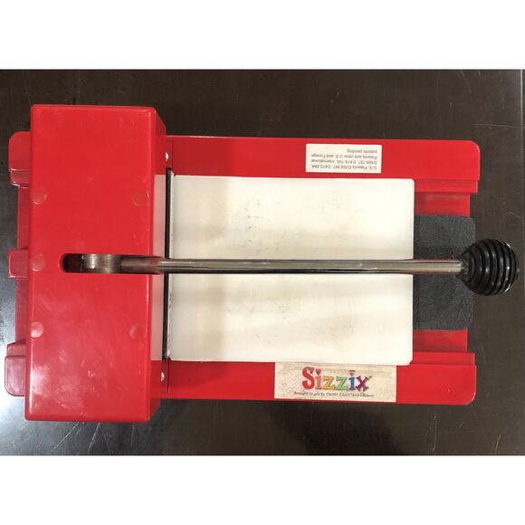 Sizzix Original Red Personal Die Cutter Press Machine System Converter 12Lb - Picture 1 of 3